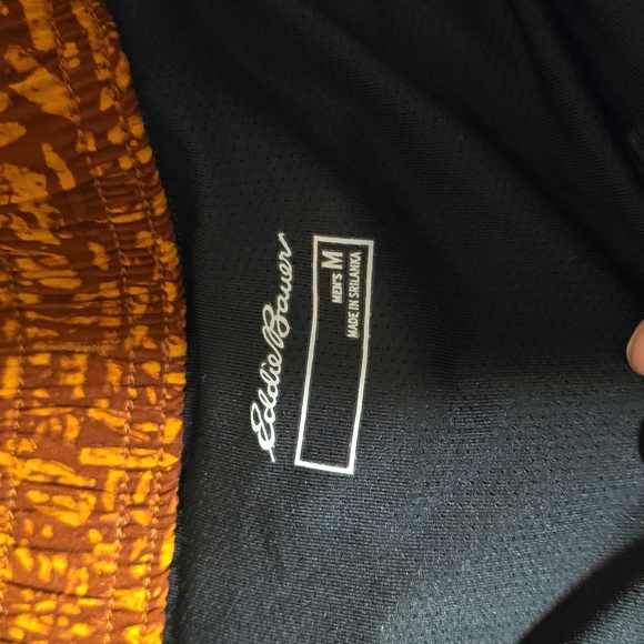 Eddie Bauer Orange Patterned Shorts - Picture 2 of 2
